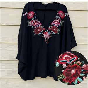 Savanna Jane Embroidered Poncho Top Boho Blouse 2X Black Floral Festival Artsy
